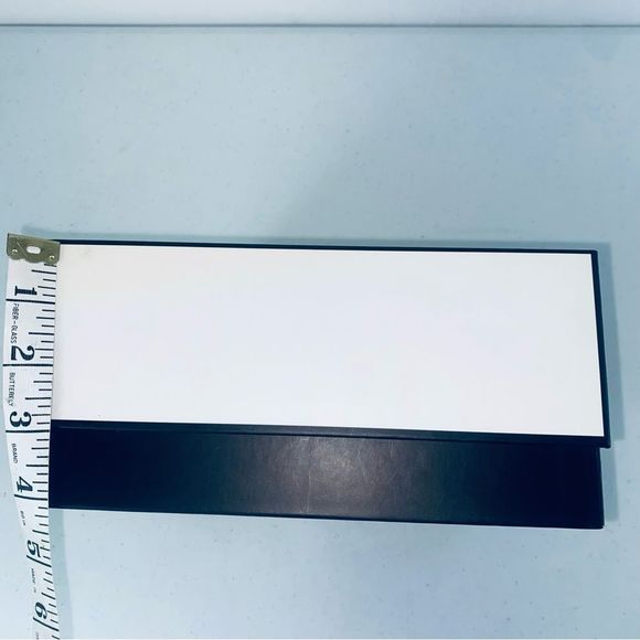 CHANEL designer box w/Chanel tissue paper and seal (box and tissue paper only) - Picture 10 of 12